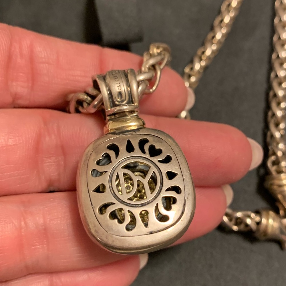 David Yurman Two-Tone Pave Diamond Pendant in Silver and Gold - Picture 14 of 15